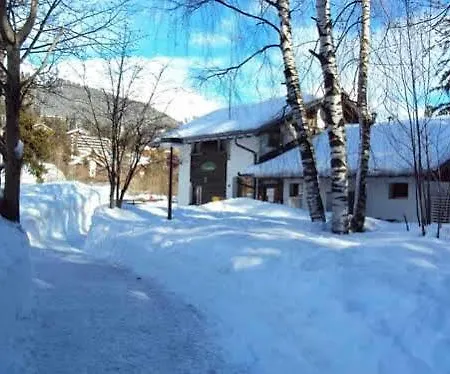 Dortoir Moubra * קראנס-מונטנה